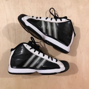 Dwight Howard Signature Shoes - IetpShops - adidas Alphabounce Run Men's  Running Shoes Power Red Tech Silver Core Black - adidas Basketball Beast